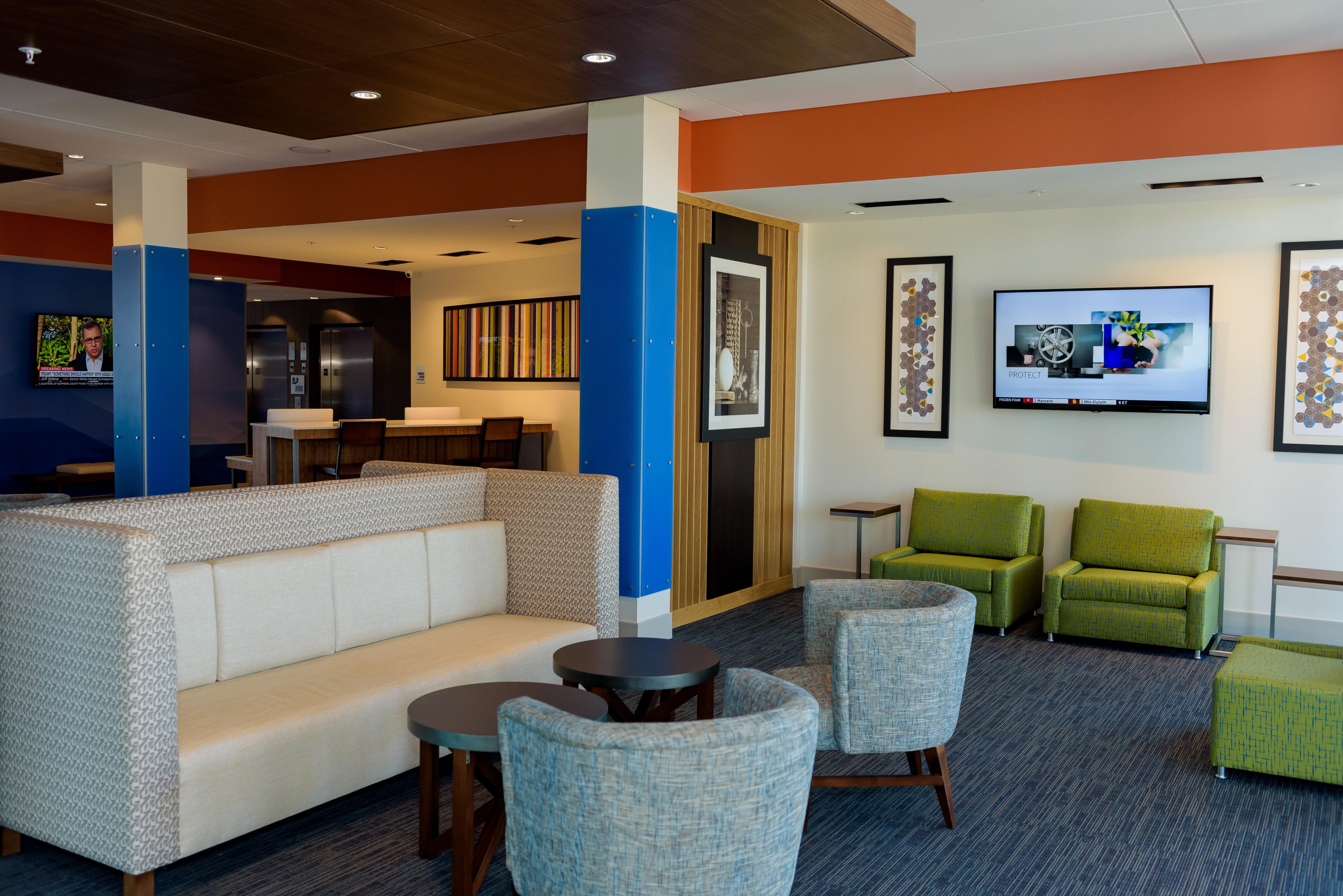 Holiday Inn Express & Suites Mckinney - Frisco East By Ihg Exterior photo