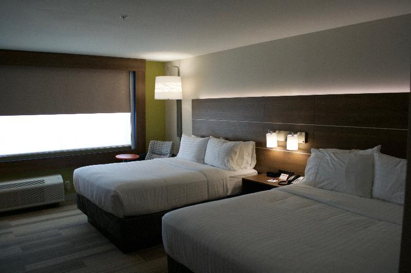 Holiday Inn Express & Suites Mckinney - Frisco East By Ihg Exterior photo